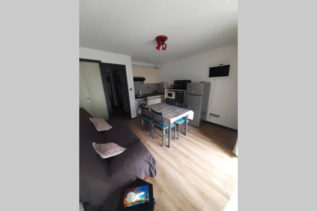 Appartement T2 Cabine En Rdc Avec Terrasse Сен-Лари-Сулан Экстерьер фото